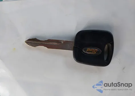 2002 Ford Thunderbird from USA, damaged, VIN 1FAHP60A42Y114359